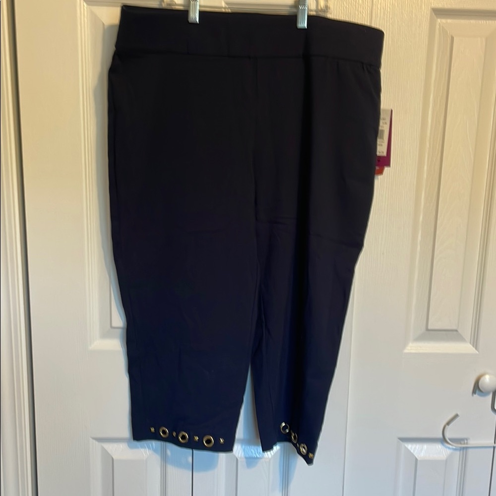 NWT Cathy Daniel’s large stretch navy blue cropped pants gold embellished ankles